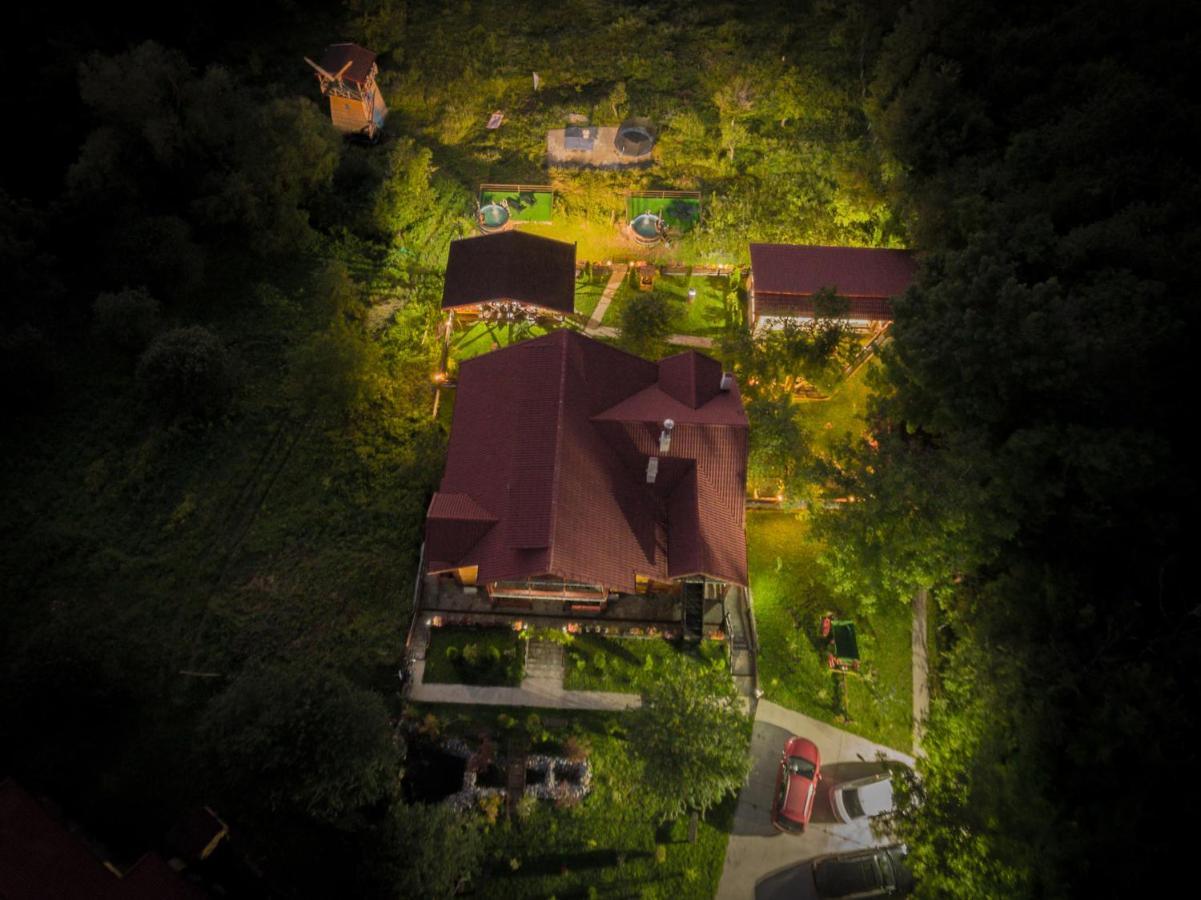 Pensiunea La Maria Lu' Sandoiu Hotel Poenari Ngoại thất bức ảnh