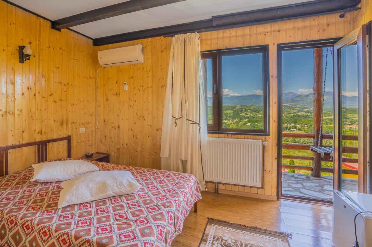 Pensiunea La Maria Lu' Sandoiu Hotel Poenari Ngoại thất bức ảnh