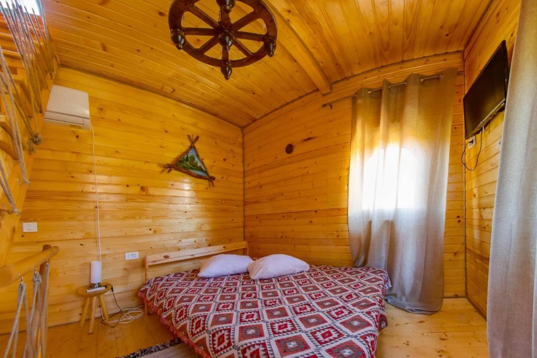 Pensiunea La Maria Lu' Sandoiu Hotel Poenari Ngoại thất bức ảnh